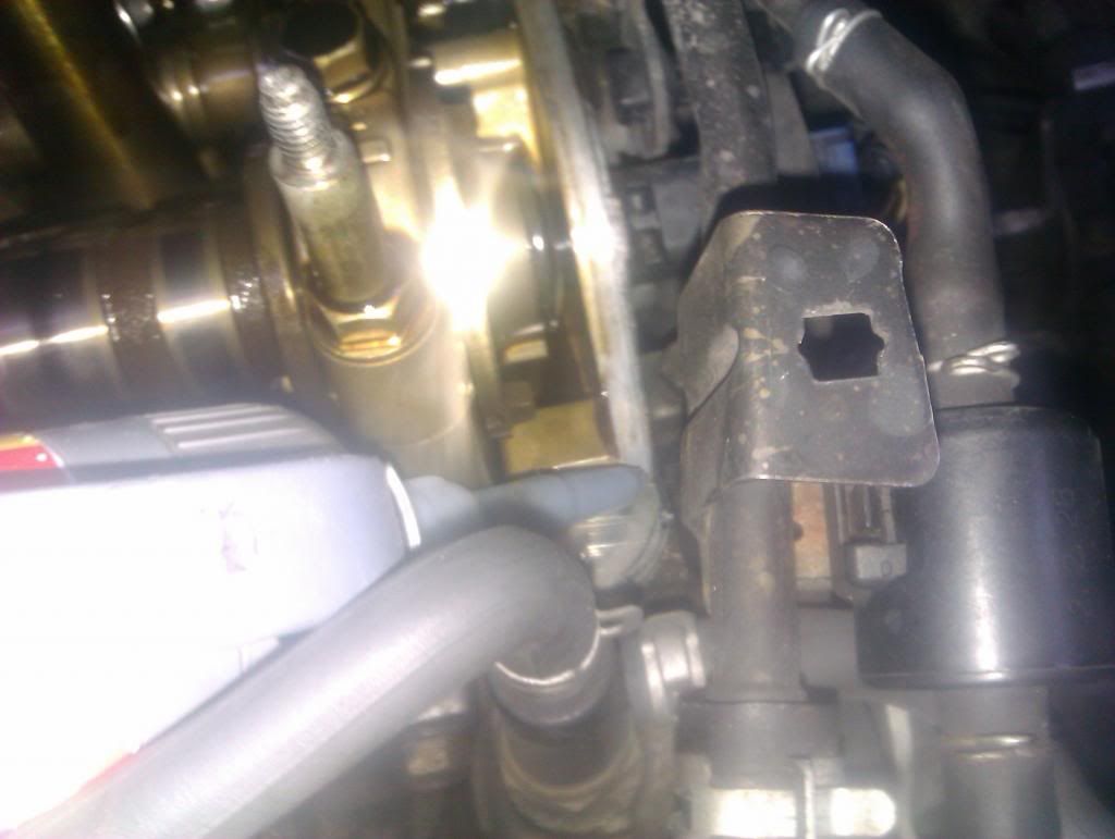 K20, K24 Valve Cover Oil seal Replacement. Part 1 7th Gen DIY